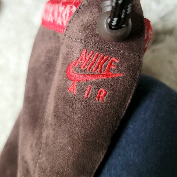 Nike Women's Suede Moccasins Size 7 - Picture 7 of 8